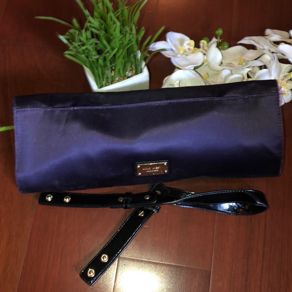 Nine West two-tone clutch